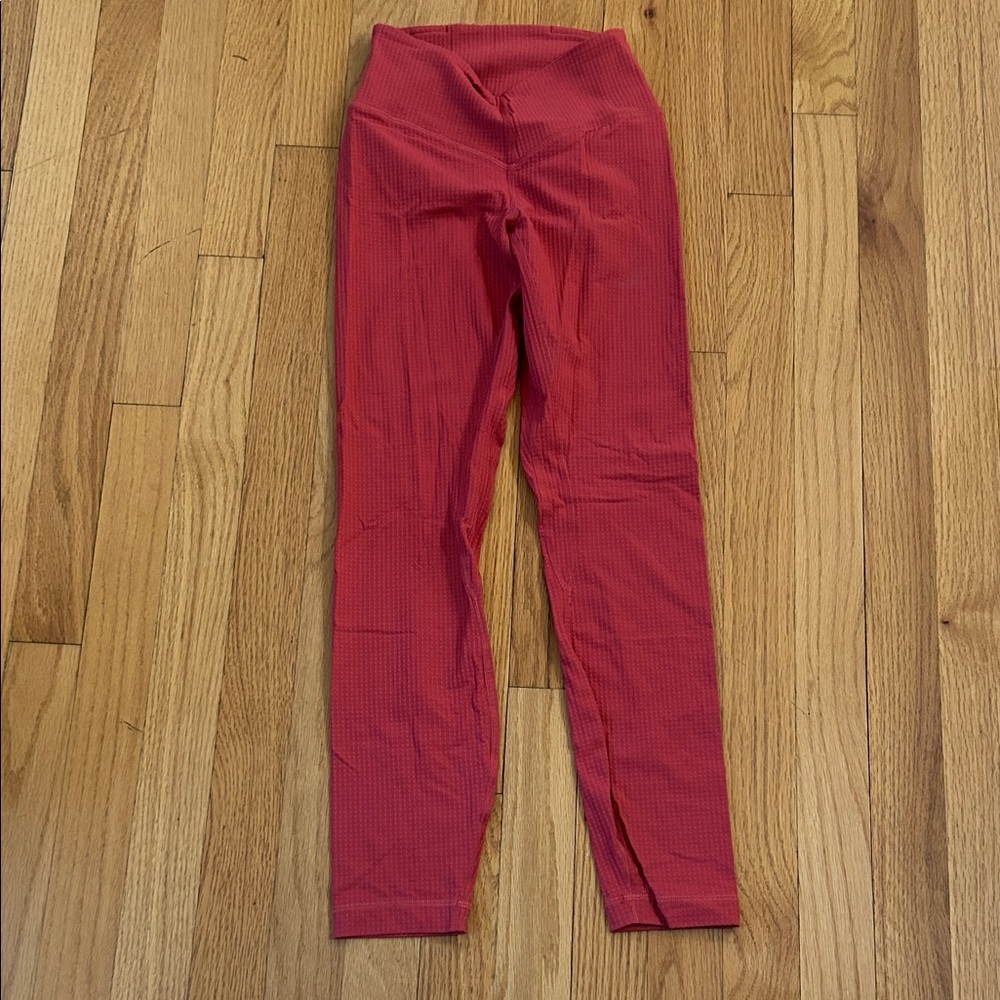 Women’s lululemon waffle material leggings